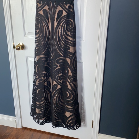 BCBG MAXAZRIA Marilyne Dress - Picture 2 of 13
